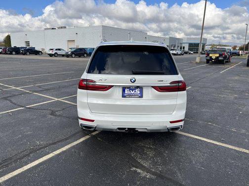 2021 BMW X7 xDrive40i