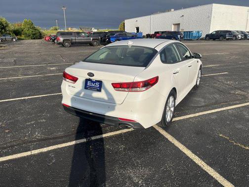 2018 Kia Optima LX