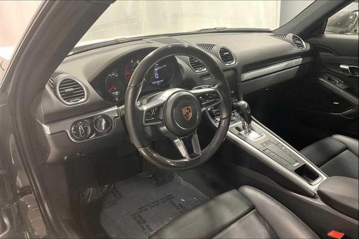 2024 Porsche 718 Cayman Style Edition