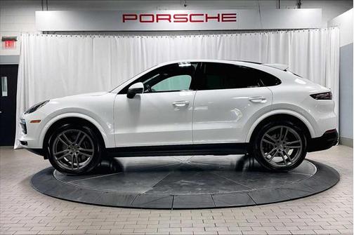 2022 Porsche Cayenne Coupe AWD