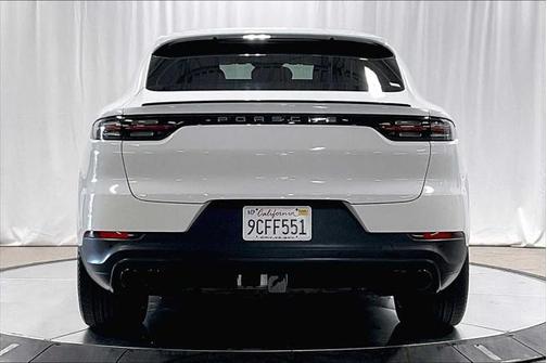 2022 Porsche Cayenne Coupe AWD