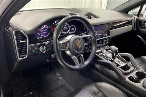 2022 Porsche Cayenne Coupe AWD