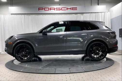 2026 Porsche Cayenne AWD