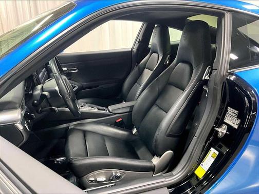 2013 Porsche 911 Carrera 4S