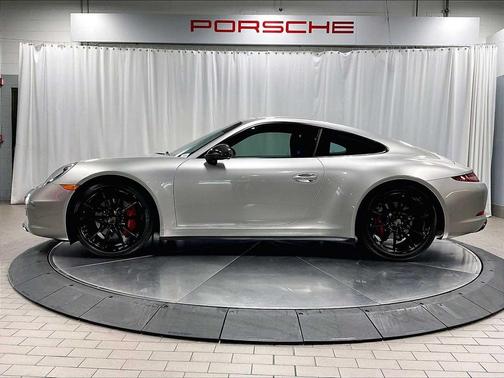 2013 Porsche 911 Carrera 4S