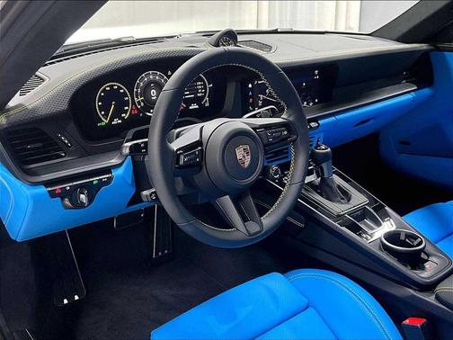 2026 Porsche 911 GT3 w/Touring Package