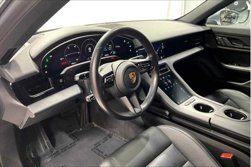2022 Porsche Taycan Cross Turismo 4