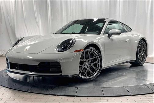 2025 Porsche 911 Carrera