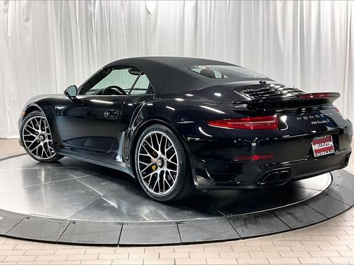 2015 Porsche 911 Turbo S