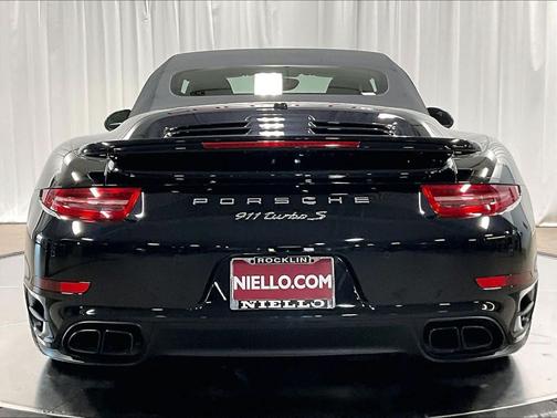 2015 Porsche 911 Turbo S