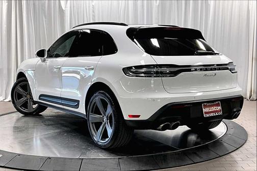 2023 Porsche Macan S