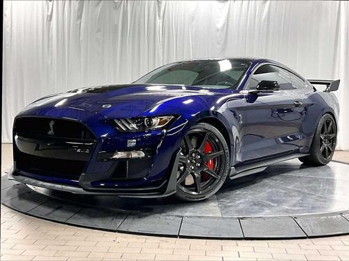 2020 Ford Shelby GT500 Base