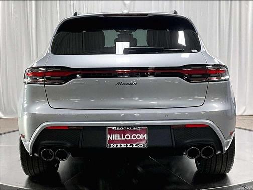 2026 Porsche Macan AWD