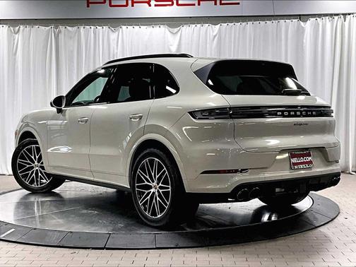 2026 Porsche Cayenne Cayenne