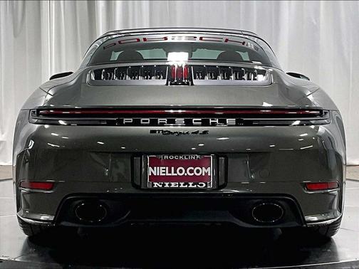 AVENTURINE 2026 Porsche 911 Targa 4S