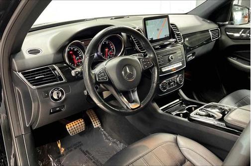 2019 Mercedes-Benz GLE 400 Base 4MATIC
