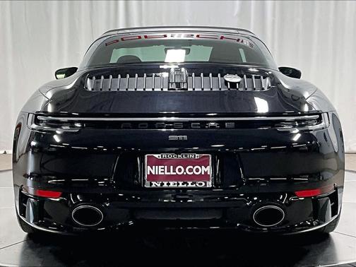 2023 Porsche 911 Targa