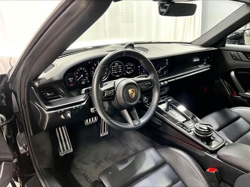 2023 Porsche 911 Targa