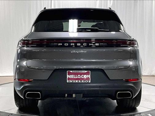 2024 Porsche Cayenne Cayenne