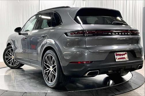 2024 Porsche Cayenne Cayenne