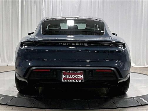 2026 Porsche Taycan 4