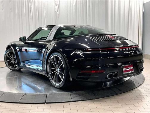 2021 Porsche 911 Targa 4S