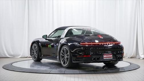 2021 Porsche 911 Targa 4S