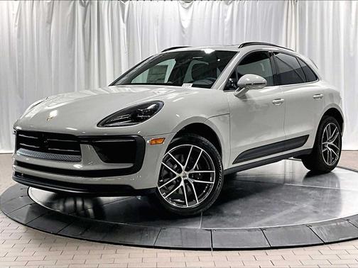 Chalk 2026 Porsche Macan Macan