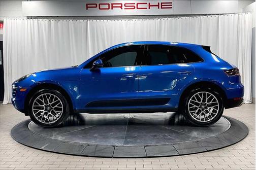 2018 Porsche Macan Base