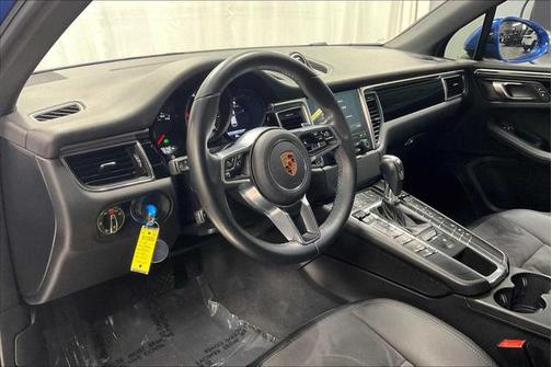 2018 Porsche Macan Base