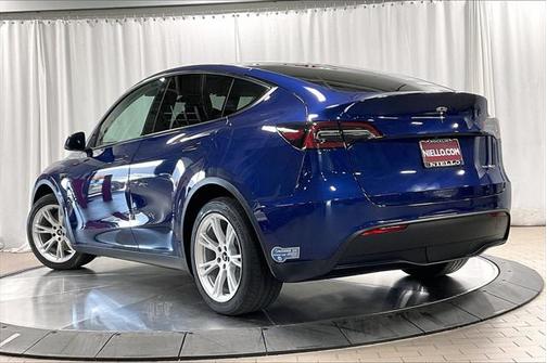 2021 Tesla Model Y Long Range Dual Motor All-Wheel Drive