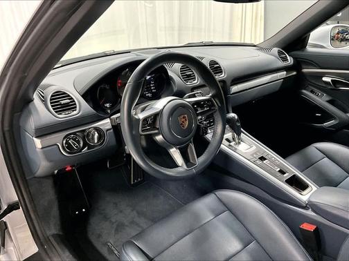 2024 Porsche 718 Boxster S