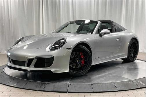 2018 Porsche 911 Targa 4 GTS