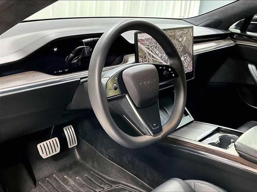 2021 Tesla Model S Plaid