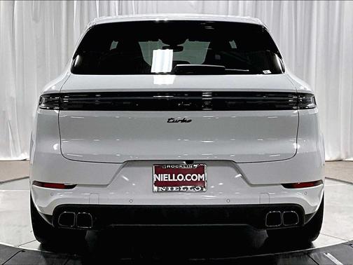 2026 Porsche Cayenne Cayenne Turbo E-Hybrid