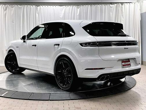 2026 Porsche Cayenne Cayenne Turbo E-Hybrid