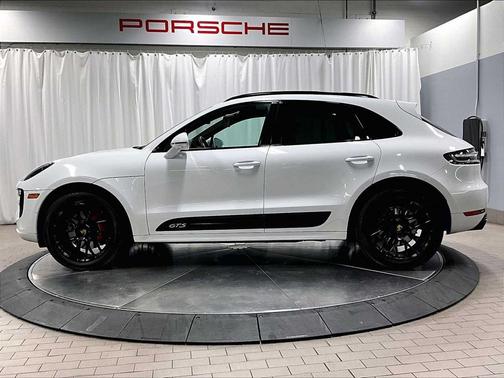 2021 Porsche Macan GTS