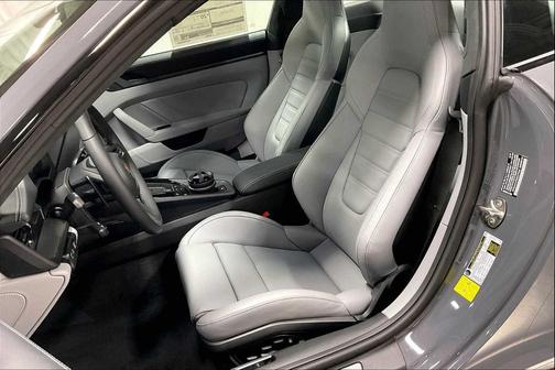 2025 Porsche 911 Carrera S