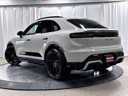 Chalk 2026 Porsche Macan Macan Electric GTS