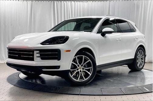 2024 Porsche Cayenne AWD