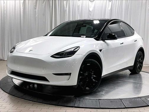 2023 Tesla Model Y AWD