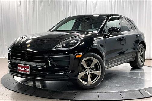 2024 Porsche Macan AWD