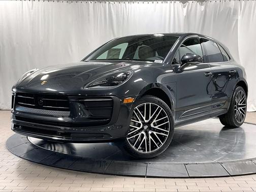 2026 Porsche Macan AWD