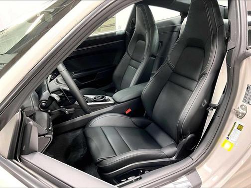 2026 Porsche 911 Carrera