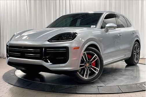 2024 Porsche Cayenne E-Hybrid S
