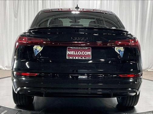 2022 Audi e-tron Sportback S line Premium Plus