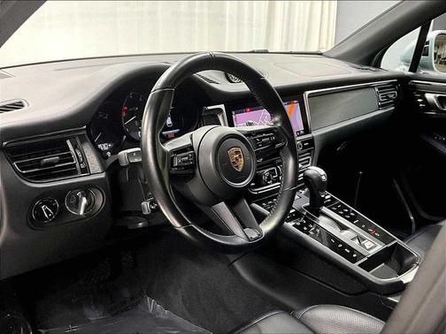 2024 Porsche Macan GTS