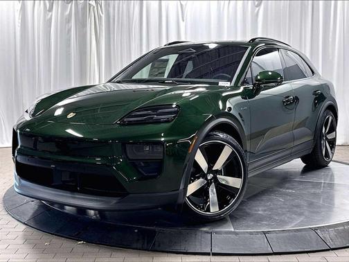 OAK GREEN NEO 2026 Porsche Macan Macan Electric 4