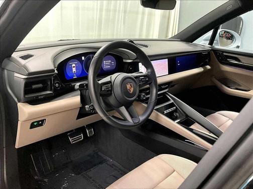 2024 Porsche Macan 4