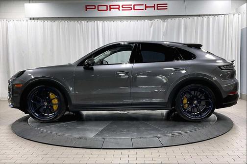 2026 Porsche Cayenne Turbo GT